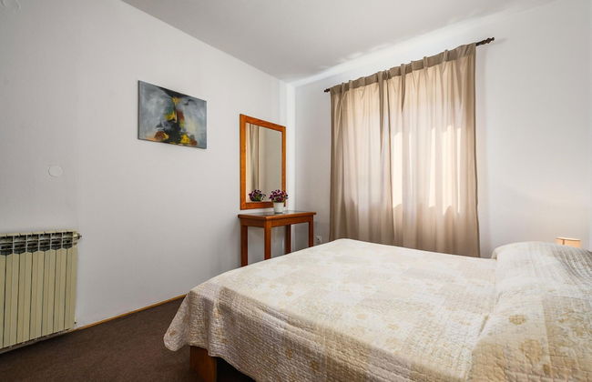 Spacious Apartment With Garden - Foto 2