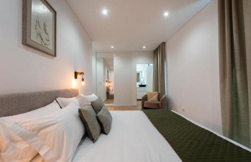 Auréa House - 4BR Azores Villa with Ocean View, BBQ & AC - Photo 18