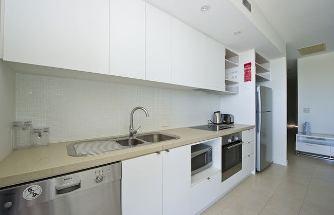 1 Bright Point Apartment 1402 - Foto 7