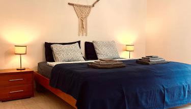 Edles Apartment in Architektenvilla mit großem Pool, Sauna, Dachterrasse und malerischem Garten - Foto 4