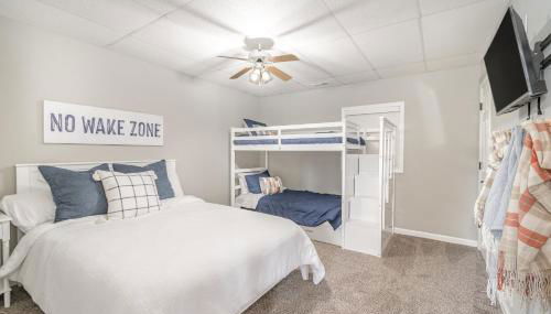 Lake Point Escape on Belews Lake - Foto 5