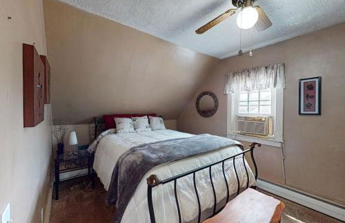 Provincetown Bliss - Photo 13