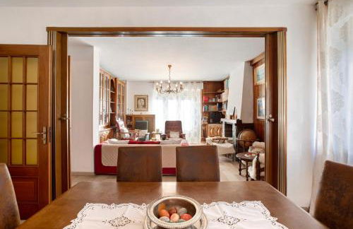 Vanna House - Photo 8