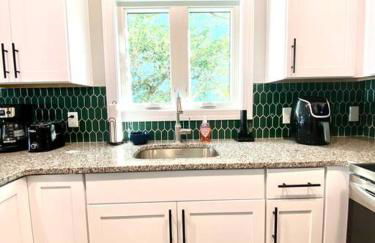 Henderson Haven 4 BR / 3 BA Villa, Steps to Beach - Foto 20