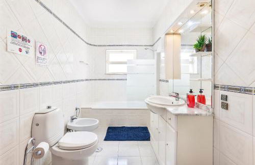 Villa Chiquito Albufeira - Private Pool&Parking - BBQ&AC&WI-FI - Foto 26