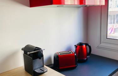 LE MIOLLIS - CENTRAL et CONFORT - WIFI- prés tansports en commun et commerces - Foto 11