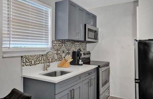 Rustic Retreats Cozy 1BR For 4 Guests In The Heart Of Fort Lauderdale - Foto 20