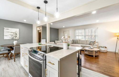 Nall Hills Gem! Great location & new interior! - Foto 9