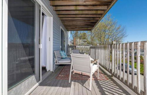 2BR Condo with Ocean Views in Downtown SW Harbor "Seaglass" - Foto 15