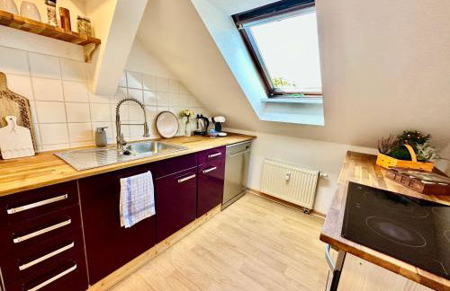 Fantastische Dachgeschosswohnung in Connewitz nahe Karli - Platz für bis zu 5 Personen - tolle Lage und öffentliche Verkehrsmittel - Foto 7