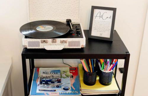 Old Spanish House Suite B Downtown Retreat - Photo 15