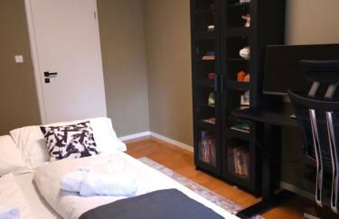 Apartment am Waldrand mit Einzelgarage, Nähe City, Messe & Flughafen - Foto 33