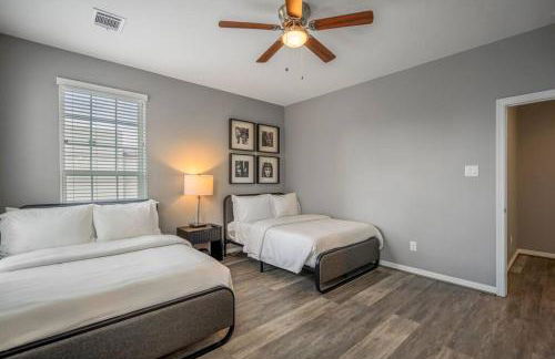 Vintage Hollywood Theater House in East Downtown - Foto 22