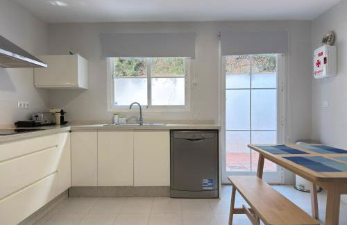 Casa adosada Artola Marbella - Piscina privada - Photo 40