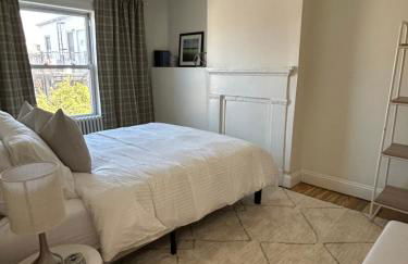 NEW! Historic Townhouse-14 min to WTC - Foto 22