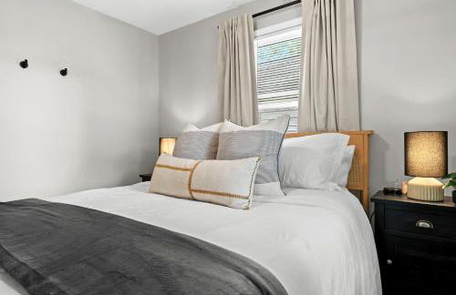 New! Private Lakefront Retreat 3BR 2BA Game Room - Foto 28