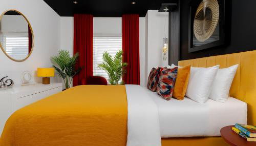 Cool Covent Garden Theatre Design Hub for Families Friends Couples - Foto 4
