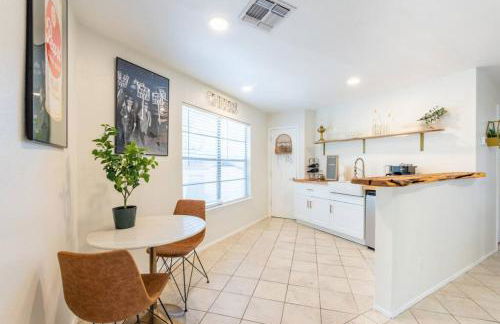 Downtown Pearl Bungalow at Beer Ranch Project - Foto 3