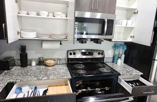 Trenton Sky Suite, Comfort, Pool, Gym, Gated Access - Photo 37