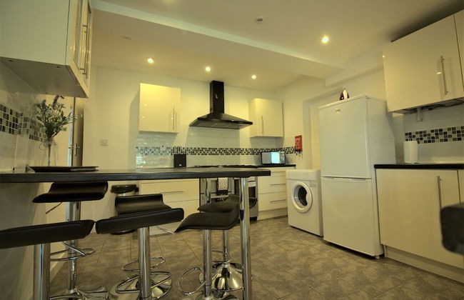 Westlands Lodge - Photo 30