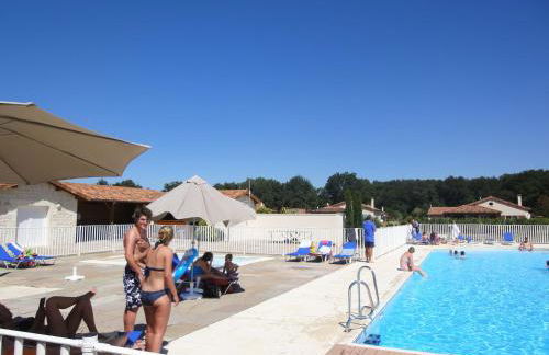 Luxe villa in Les Forges with BBQ Garden - Foto 22