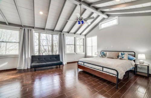 6 BDRM Wine Country Compound on 2 Acres! Pool/HotTub & Club House - Foto 11