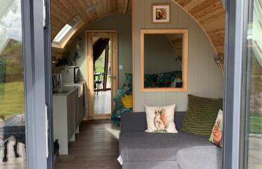 Red Squirrel Pod with Hot Tub - Foto 14