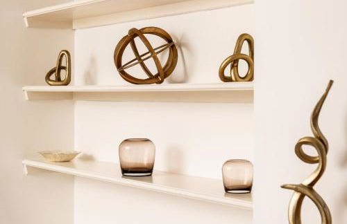 Luxurious Snowdrop Cabin with Private Hot Tub - Photo 11