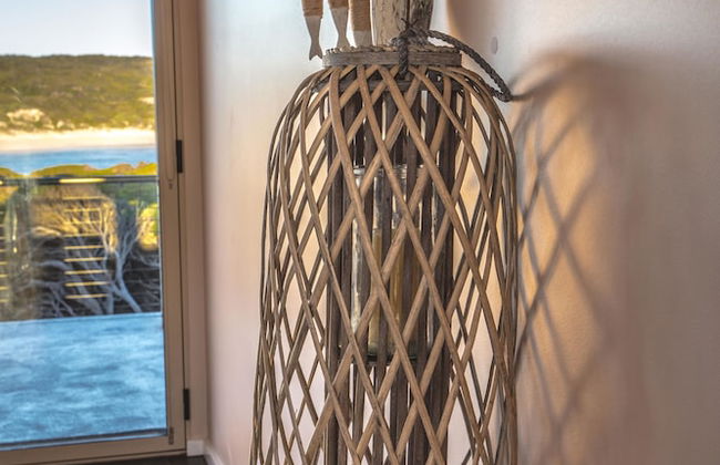 Hanson Bay Wildlife Sanctuary and Cabins - Photo 8