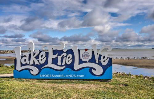 Lakefront Cottage with Fishing and Private Yard! - Foto 26