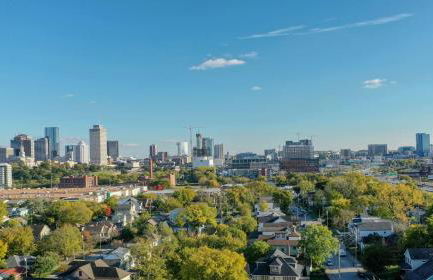 Perfect for Groups - Fenced-In Yard Pet Friendly - Foto 28