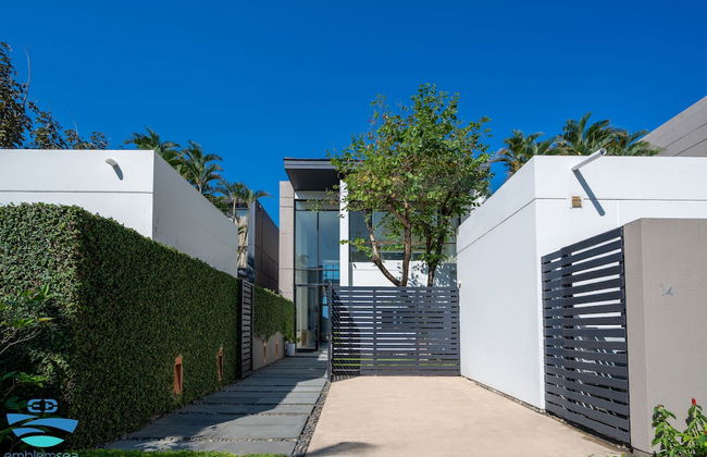 Beach front villa by Emblemsea in hyatt - Foto 53