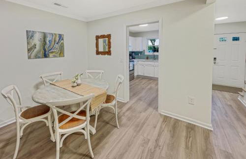 5 Min to Beach—King Beds - Photo 6