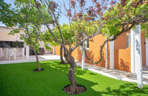 Family-Friendly Villa with Private Pool & Rooftop Oasis - Foto 1