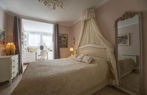 Casa adosada con piscina comunitaria Solo familias no grupos de jovenes - Foto 23