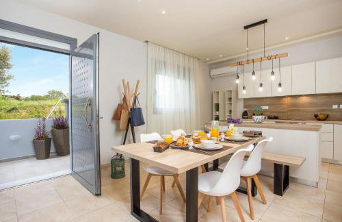 The Sisters Villa - Photo 5