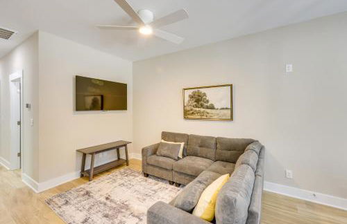 Close to Sports Complex Modern Millbrook Duplex! - Foto 4