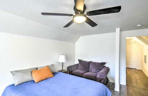 Home with Hot Tub about half Mile to Boat Launch! - Foto 18