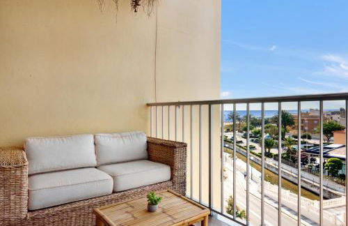 AP-7 XimoApartments con VISTAS ESPECTACULARES AL MAR - Photo 17