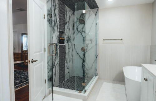 Beach Retreat 4900 Sqft, F1 VR Sim, Up to 21 guests - Foto 22