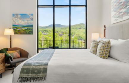 409 - 3 bed - Treehouse unit - Spruce Peak at the Base of Stowe Mt Resort - Sleeps 9 - Foto 4