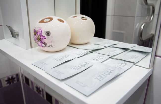 Two Bags Hotel - Photo 57