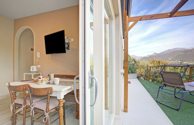 Caffe Priscilla House Parking & Lakeview - Foto 37