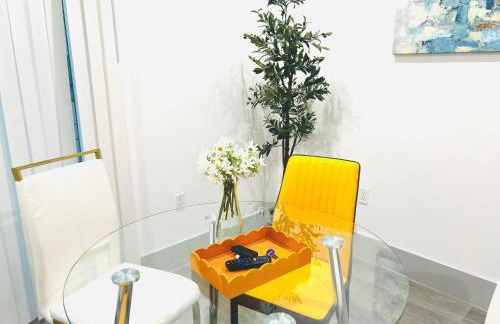 Newly Built Stylish Modern 2B In LA - Foto 52