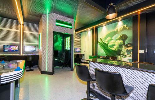 Luxury Oasis near Disney Pool Spa Game Rooms - Foto 25