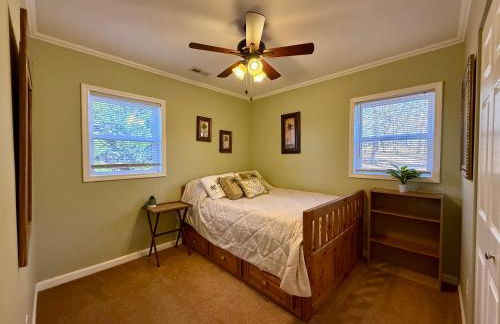 Lake Front Sunset | New Deck | Kayaks | Canoe - Foto 41