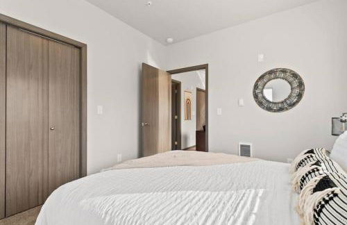 Brand New 2 Bed 2 Bath Near Perry District and DT - Foto 19