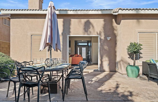 La Quinta Desert Haven Luxe Stay w/ Private Pool, Hot Tub, Pool Table - Foto 45