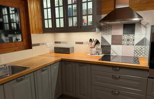 Charming, cosy chalet nestled in a breathtaking surrounding with spectacular, stunning mountain views - Foto 18