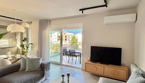 VOLOS Luxury Suite Pnoes with PRIVATE PARKING - Foto 1